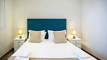 1 bedroom, iron/ironing board, free WiFi
