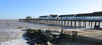 IDRE - Luxurious Scandinavian Lodge in peaceful Norfolk