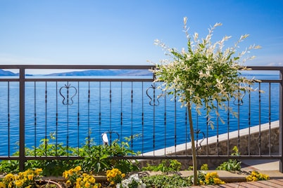 Sea view room Leut*** Villa Arca Adriatica