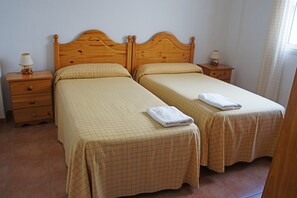 2 dormitorios, Internet, ropa de cama