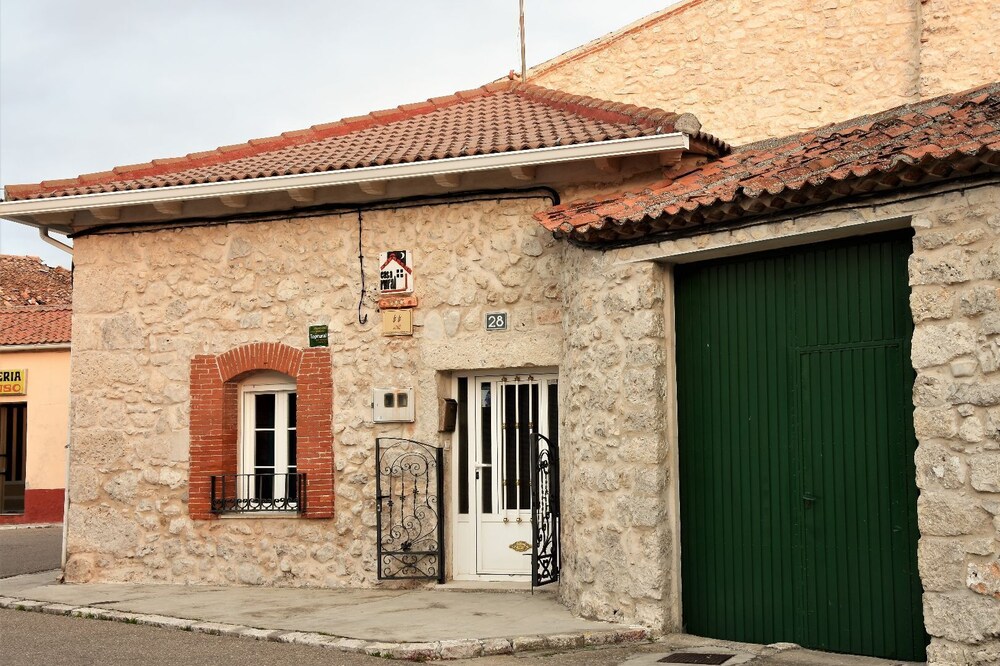 The Rural House "El Camino" located in a building of more than one hundred years