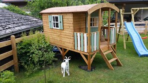 Children’s area - Apartment "Emerald" in traditional Austrian wooden chalet  (Mühlbach)