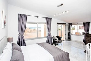 4 camere, una cassaforte in camera, ferro/asse da stiro, Wi-Fi gratuito