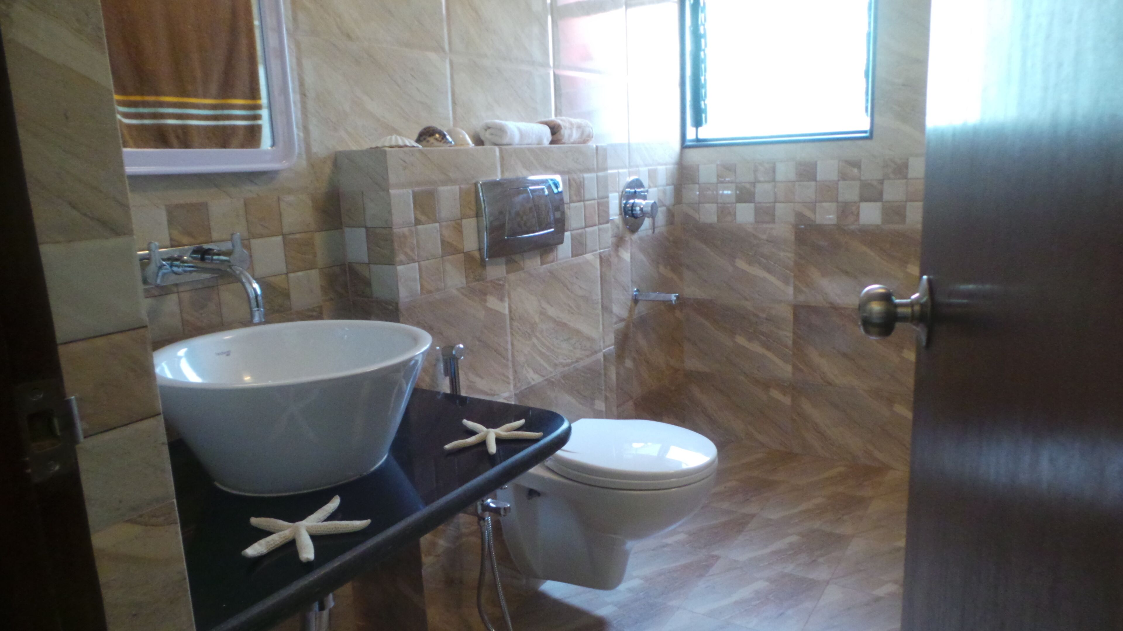 Park Walfredo Goa. Beach side 2 Bedroom holiday rental apartment.