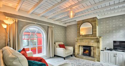 A stylish cottage, in the heart of the delightful village of Grosmont