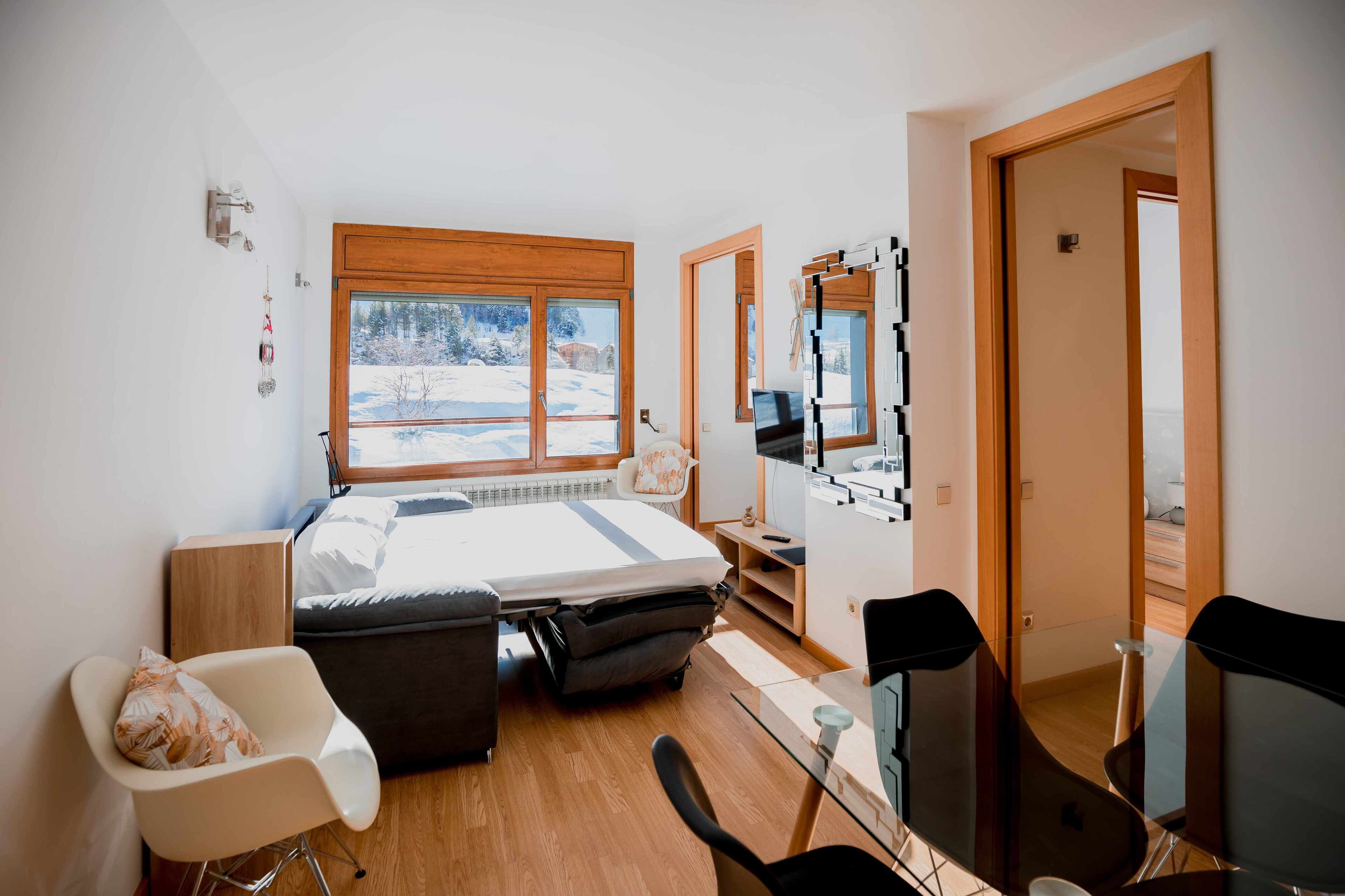 1 bedroom, iron/ironing board, travel cot, WiFi