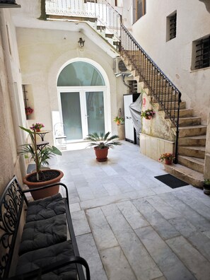 Interior - Trapani tourist apartment. (Trapani)