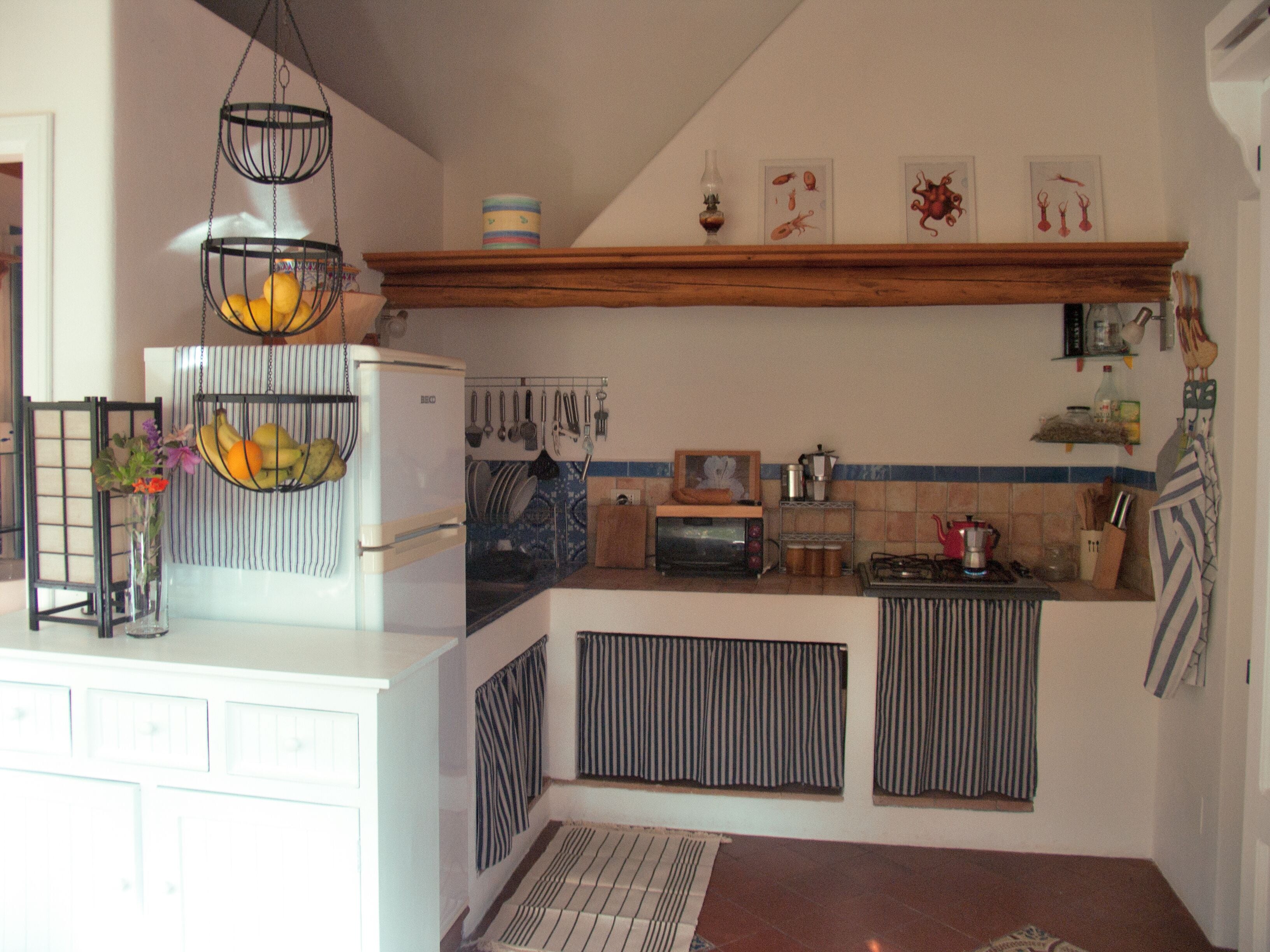 Casa Scirocco Limone- Villa with garden overlooking the sea