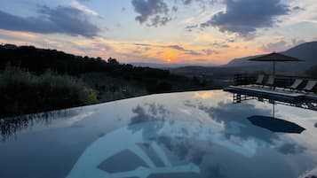 Piscina all'aperto