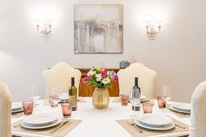Dining - Spacious and stylish Embassy Loren flat (Roma)