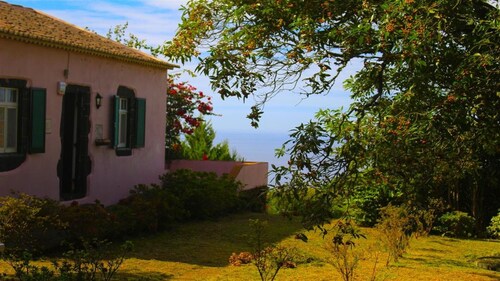 Casa das Lapinhas - Sao Miguel, Azores