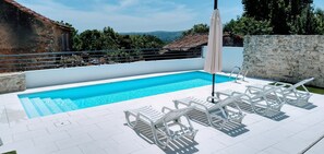 Pool - Sicó Lodge; comfortable 2 bedroom house in the heart of Sicó region! (Ansião)