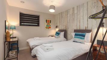 2 chambres, chambres insonorisées, fer et planche à repasser, Wi-Fi