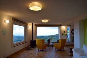 Interior - sea view villa immersed in olive grove (sciacca)