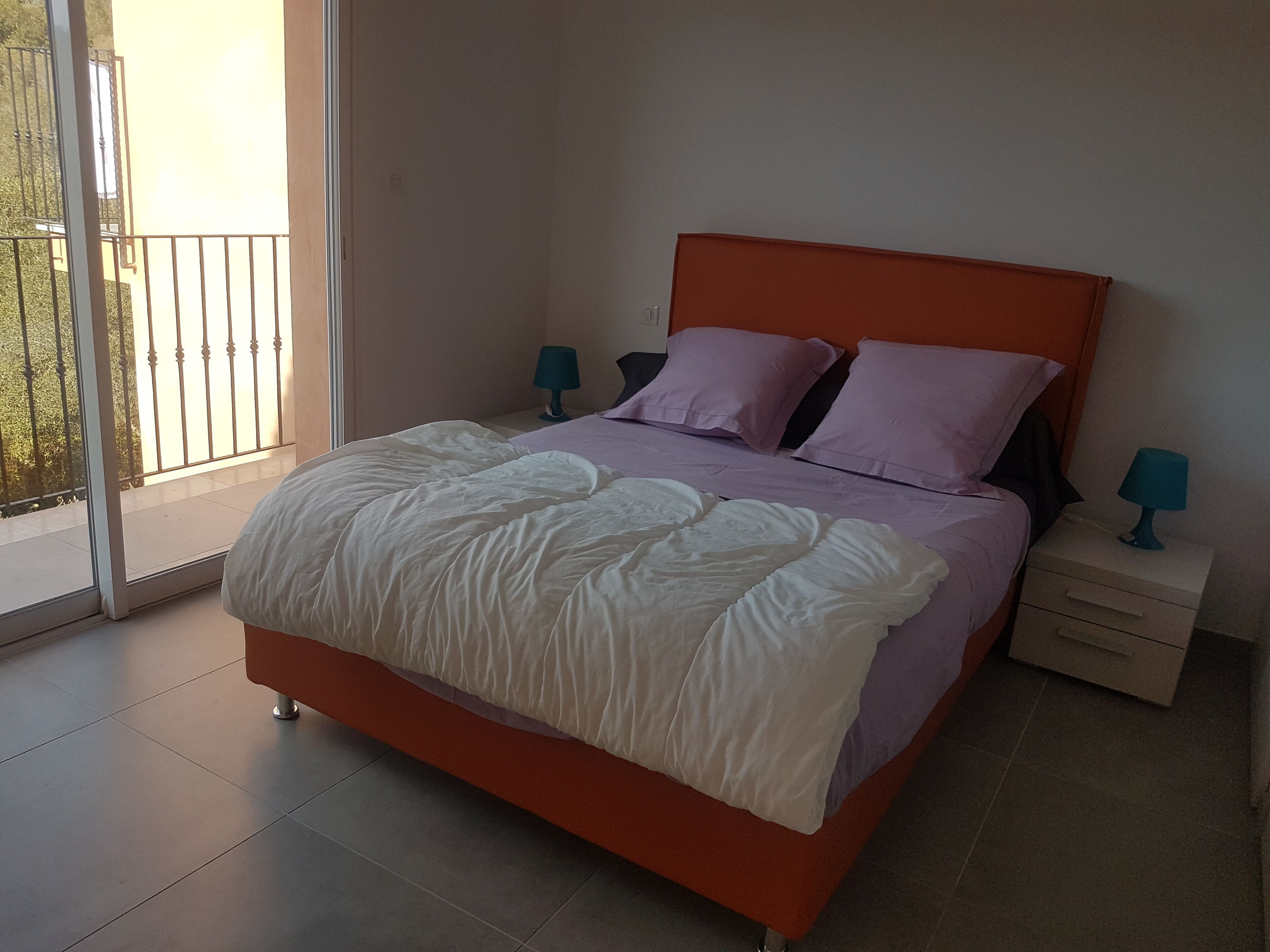 2 habitaciones, wifi y ropa de cama 