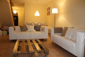 TV, DVD player, books