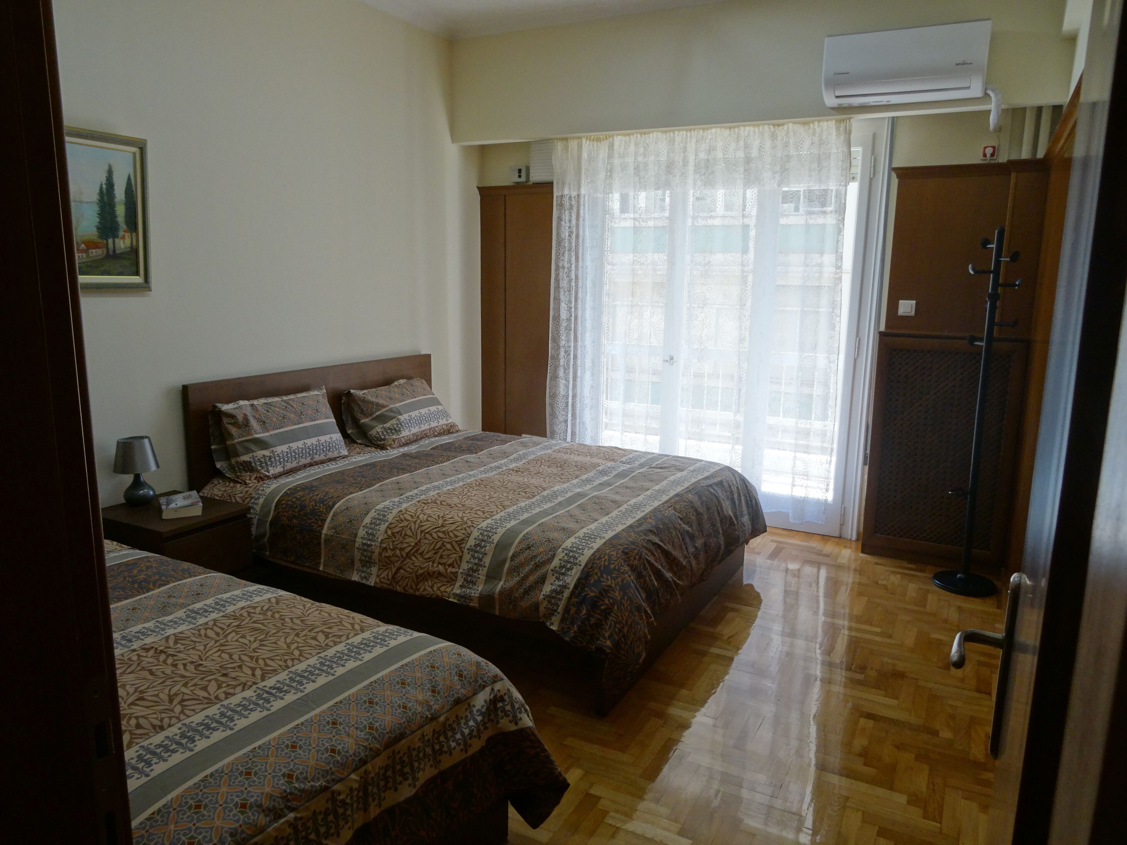 Syntagma-Ermou Apt (Acropolis-Plaka 10΄on foot)