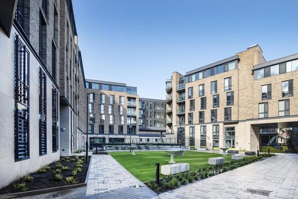 Exterior - Campus Accomodation - Perfect for a short stay in Dublin (Dublin)