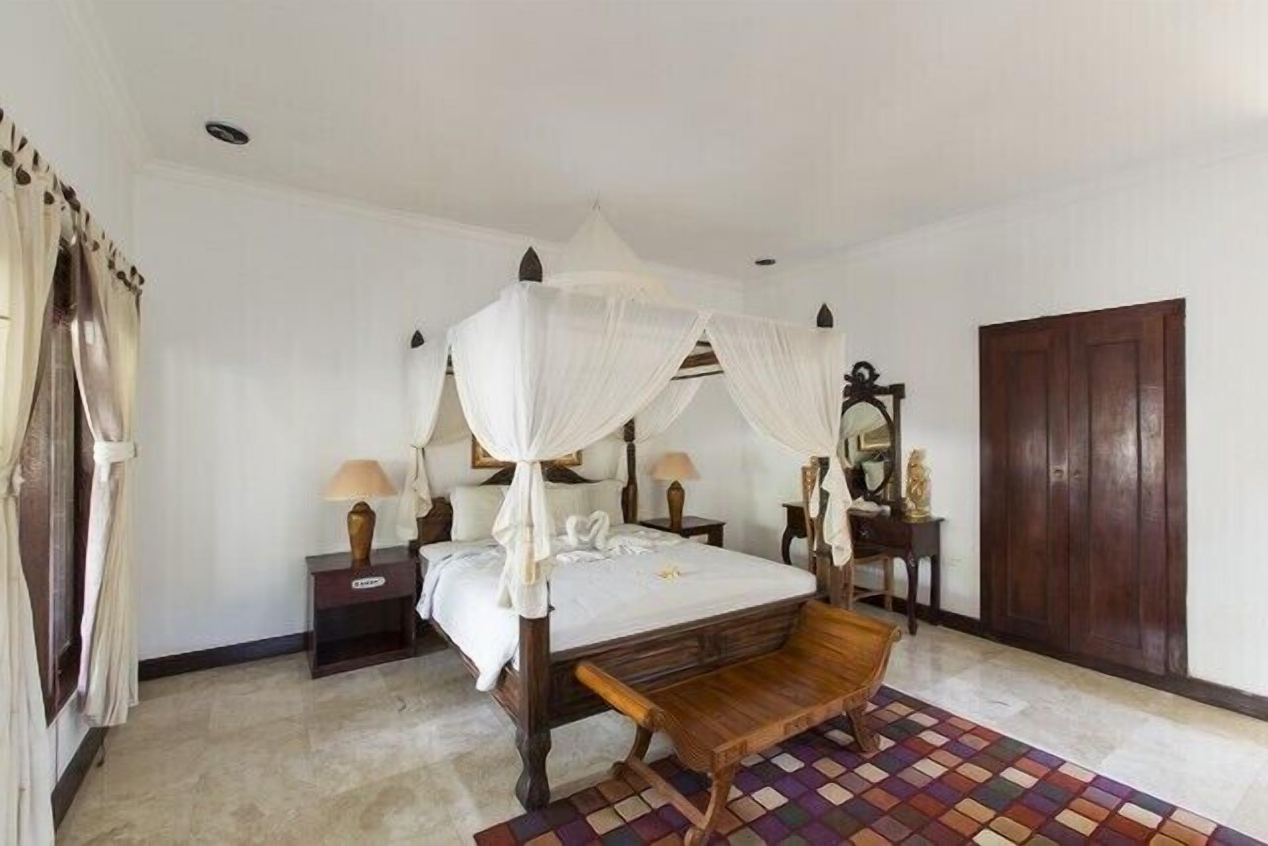 The Kishi-Kishi villa