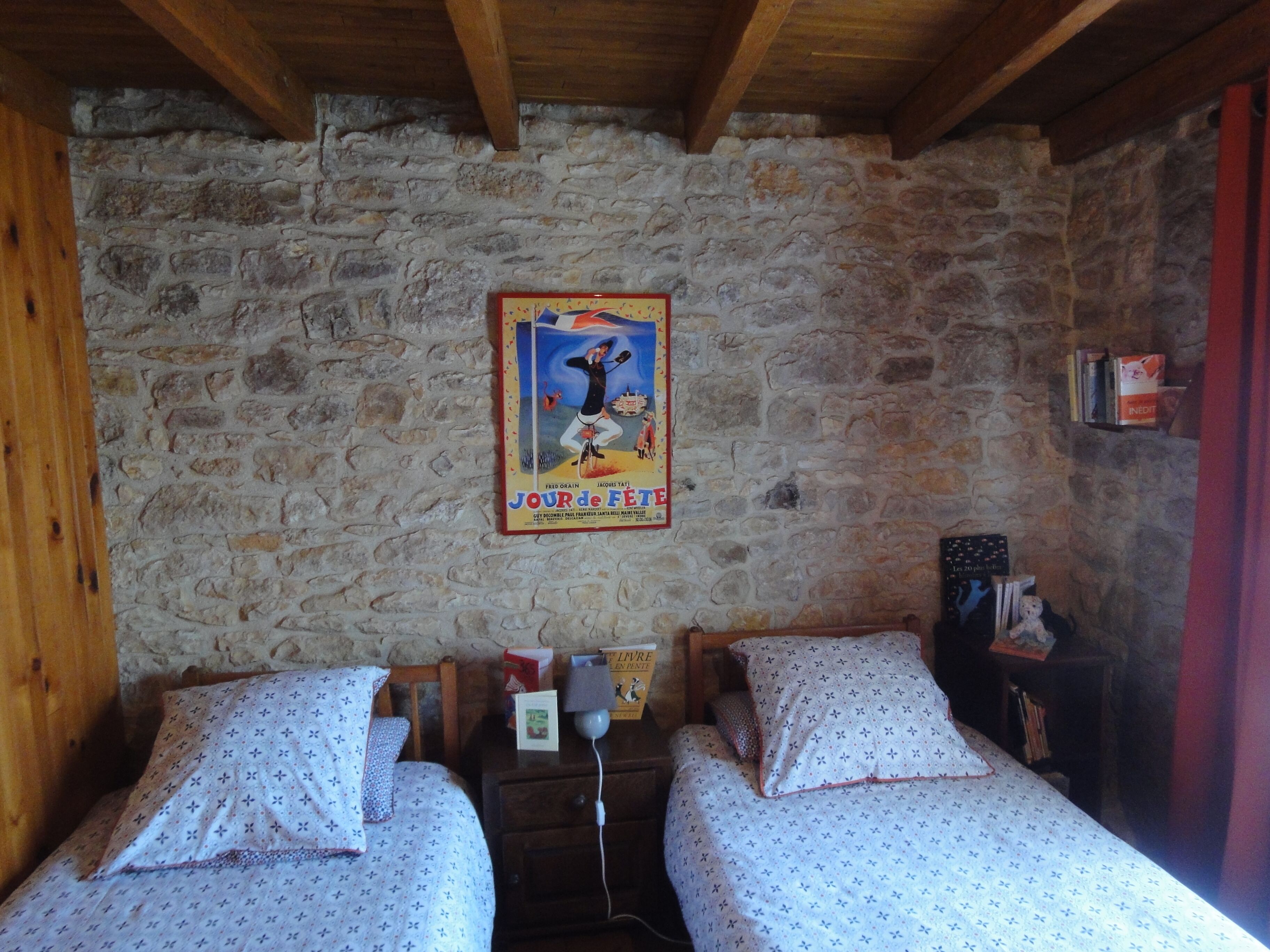 Charming cottage in black Périgord: "La Grange"