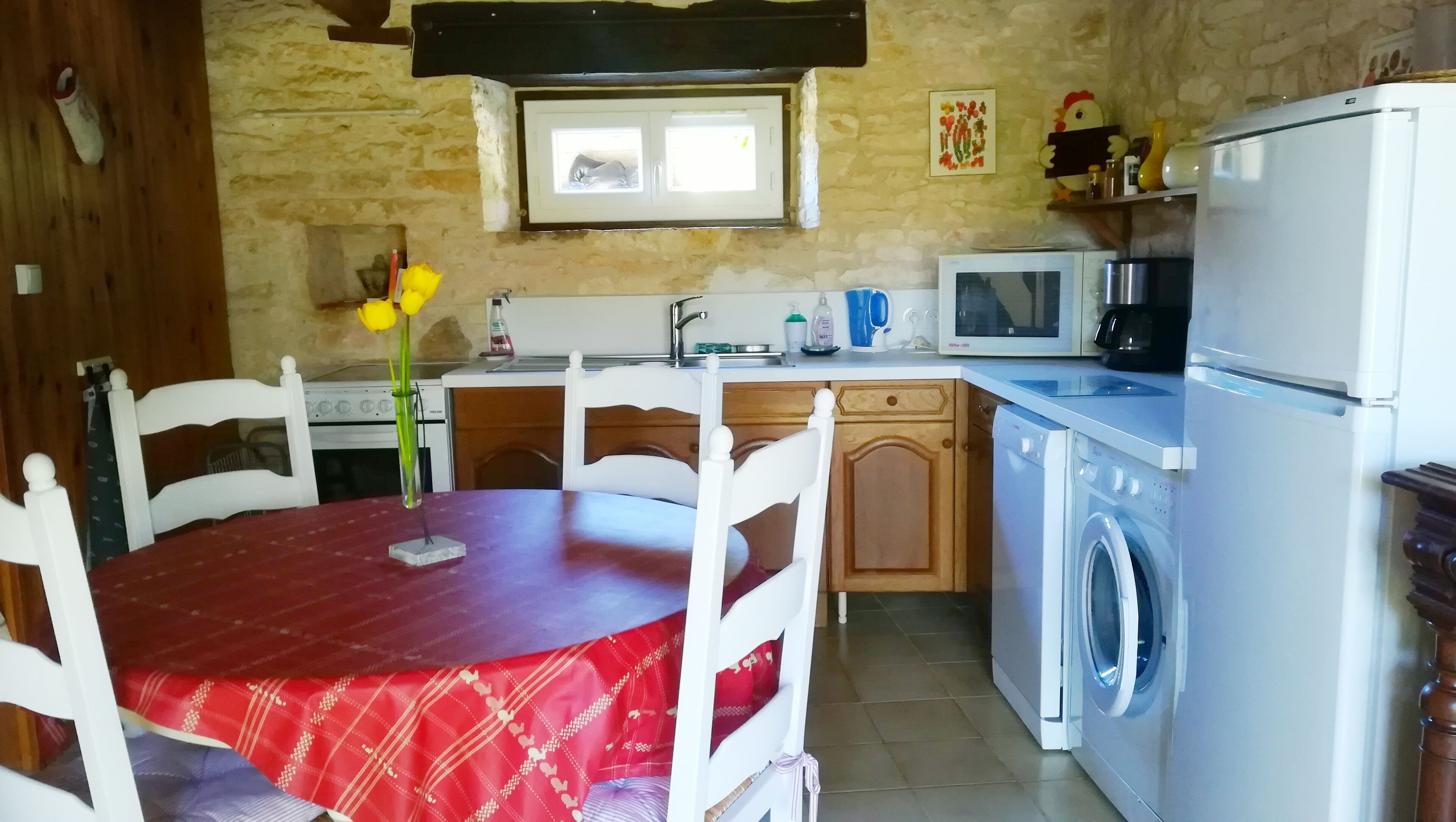 Charming cottage in black Périgord: "La Grange"