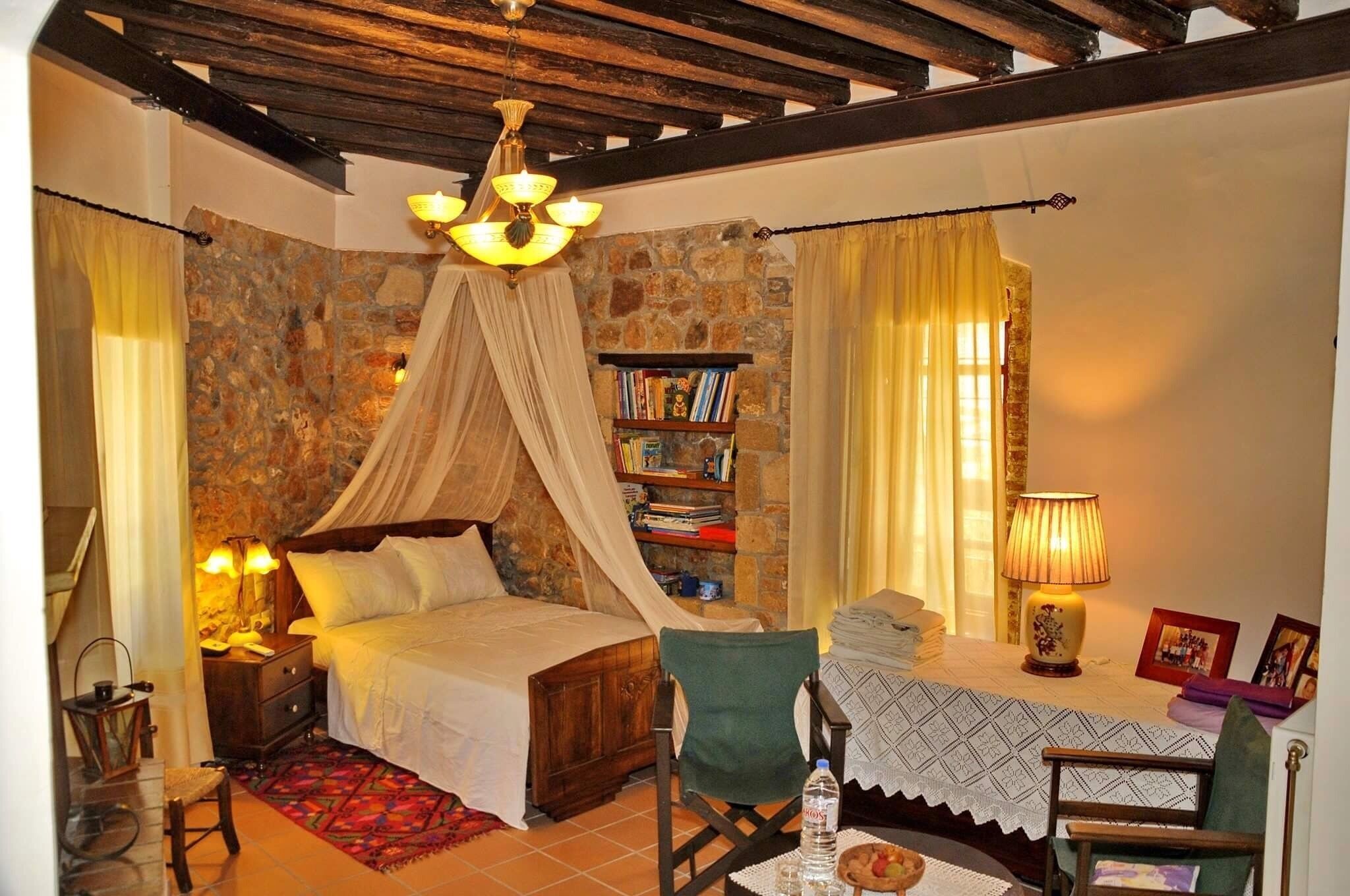 Beautiful Villa located in  traditional part of Piskopiano village/hersonissos