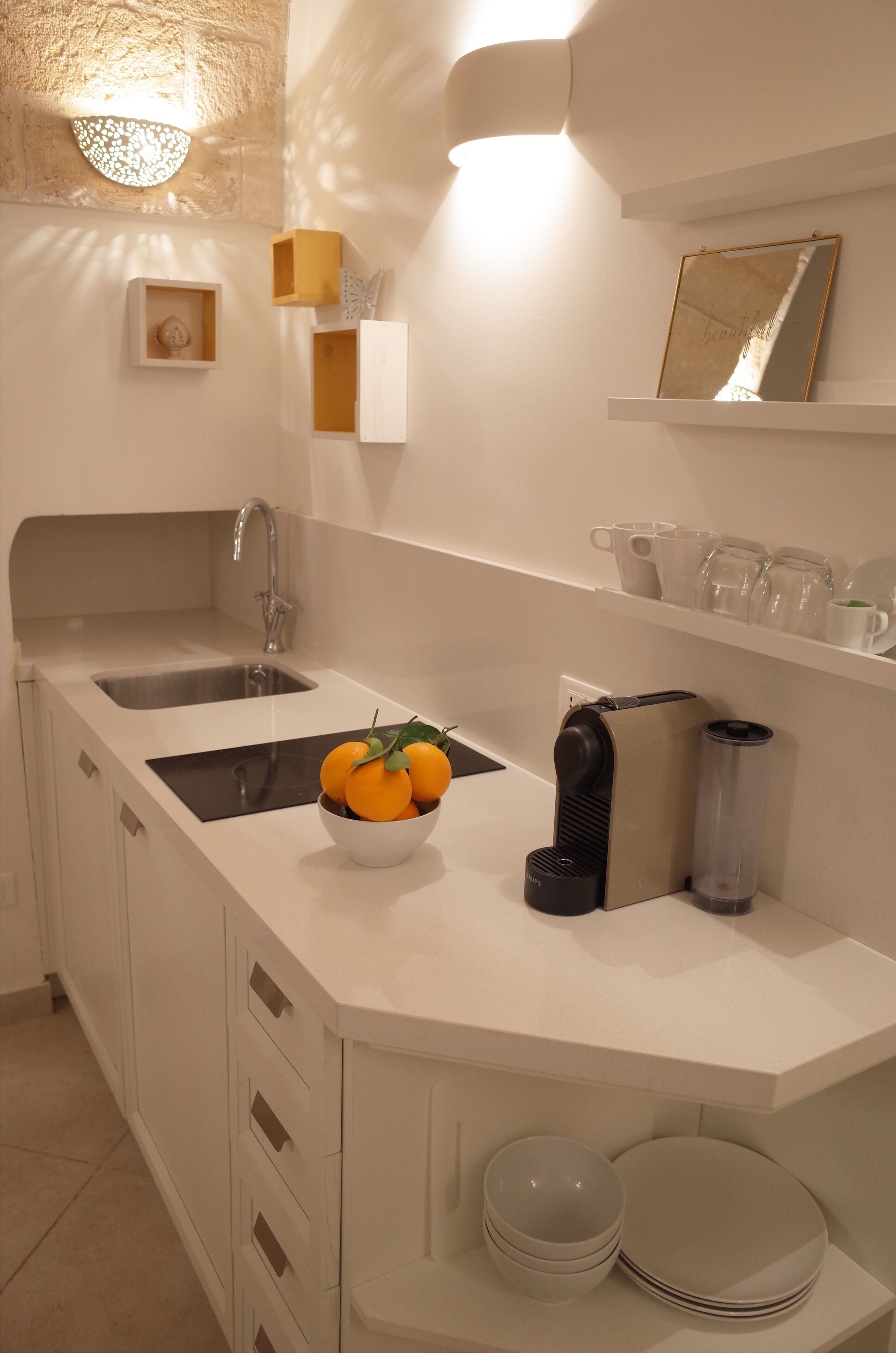 Romantic Monopoli Centro Storico - boutique apartment - sleeps 4-6 NEW