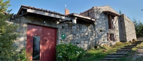 Esterni