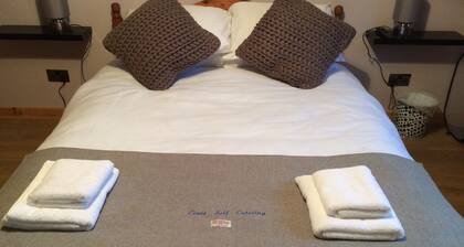 1 Bedroom Chalet 30 Minute Walk From Stornoway Town Centre