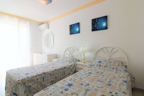 2 dormitorios, tabla de planchar con plancha, wifi gratis y ropa de cama