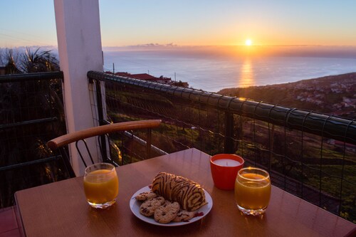 Wonderful View Apartment with Fantastic sunsets