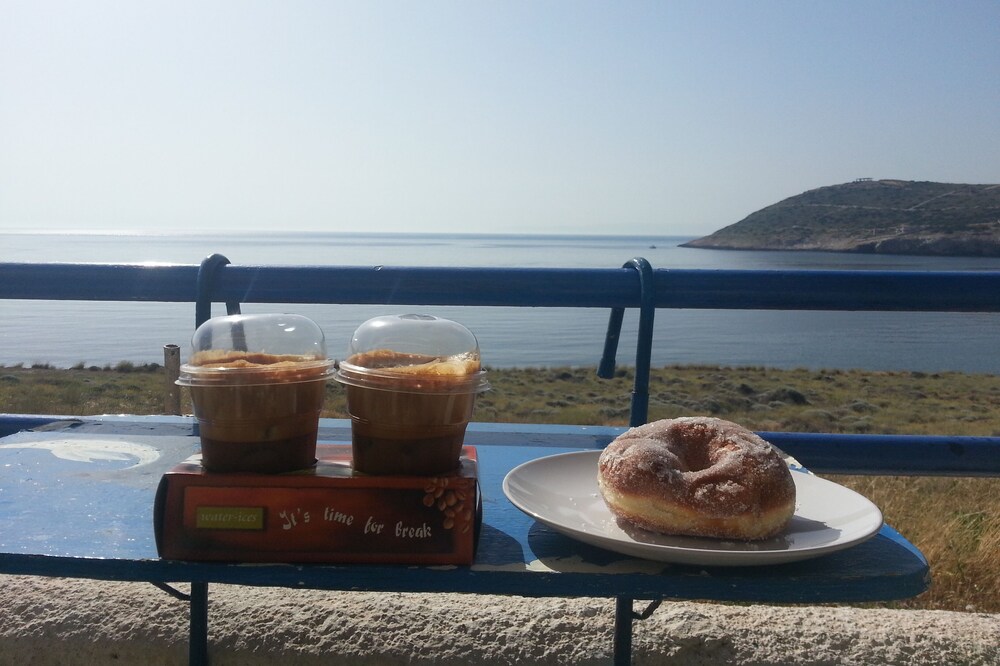 splendid villa by the sea near Athens