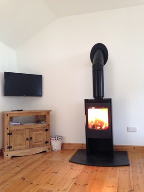 Interior - Self Catering Rural Farm Cottage + Heated Pool Cornwall  (Launceston)