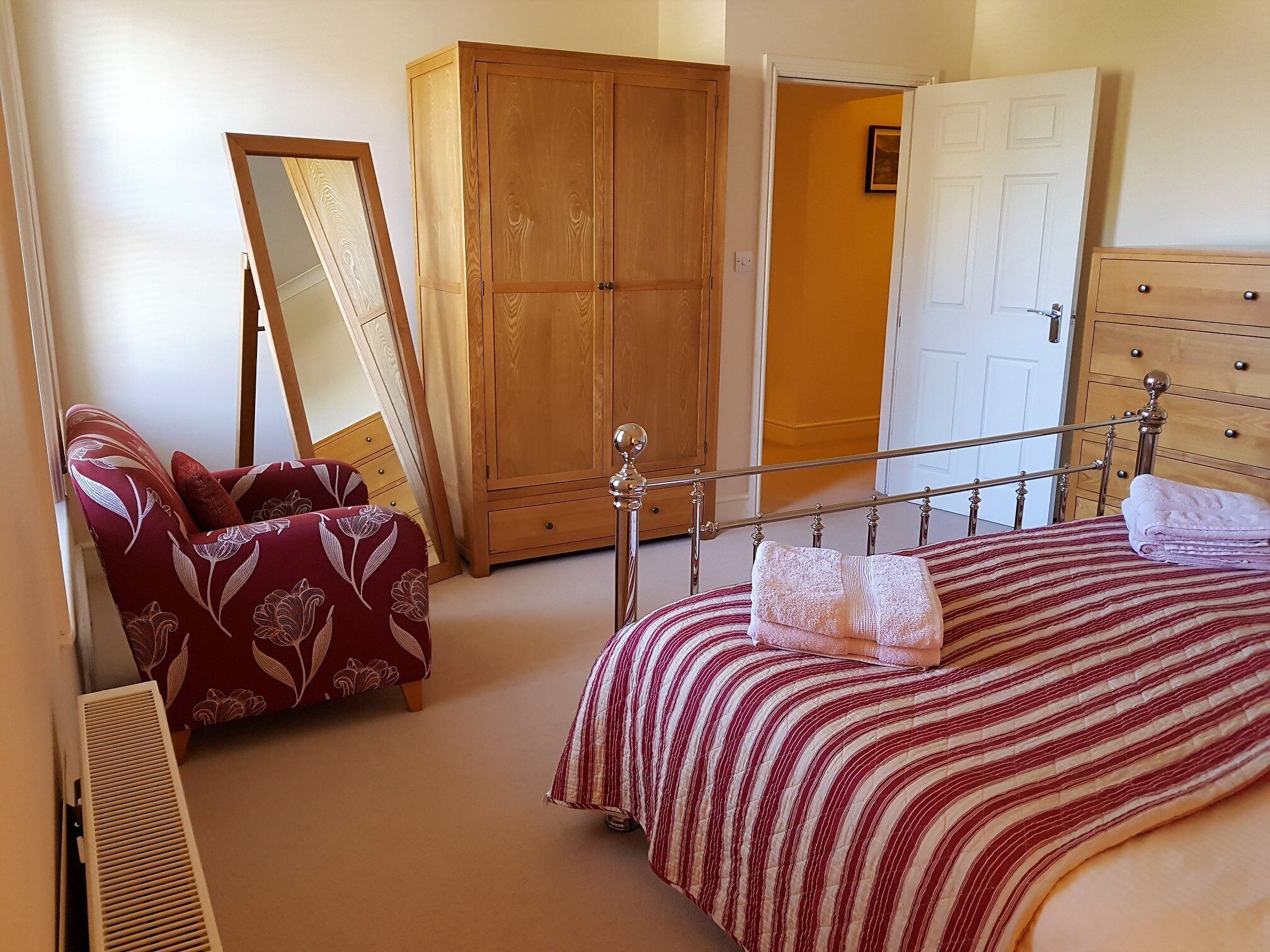 Elegant Apartment with Stunning Views Over Looking The Conwy Valley