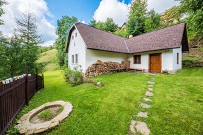 Exterior - Country house Fort Lacnov (Lipovce)