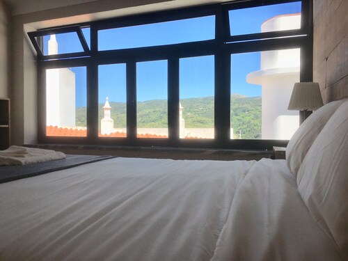 Casa Lilia - 2 bedroom apartment  in quiet street in picturesque rural Monchique