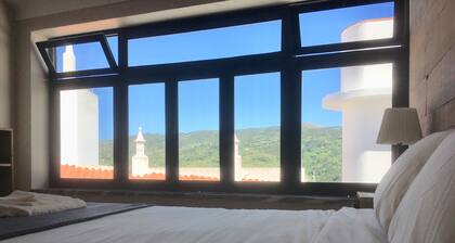 Casa Lilia - 2 bedroom apartment in quiet street in picturesque rural Monchique