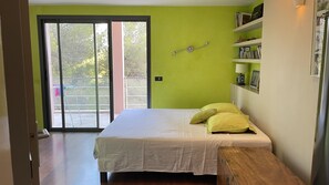 4 camere, ferro/asse da stiro, Wi-Fi, lenzuola