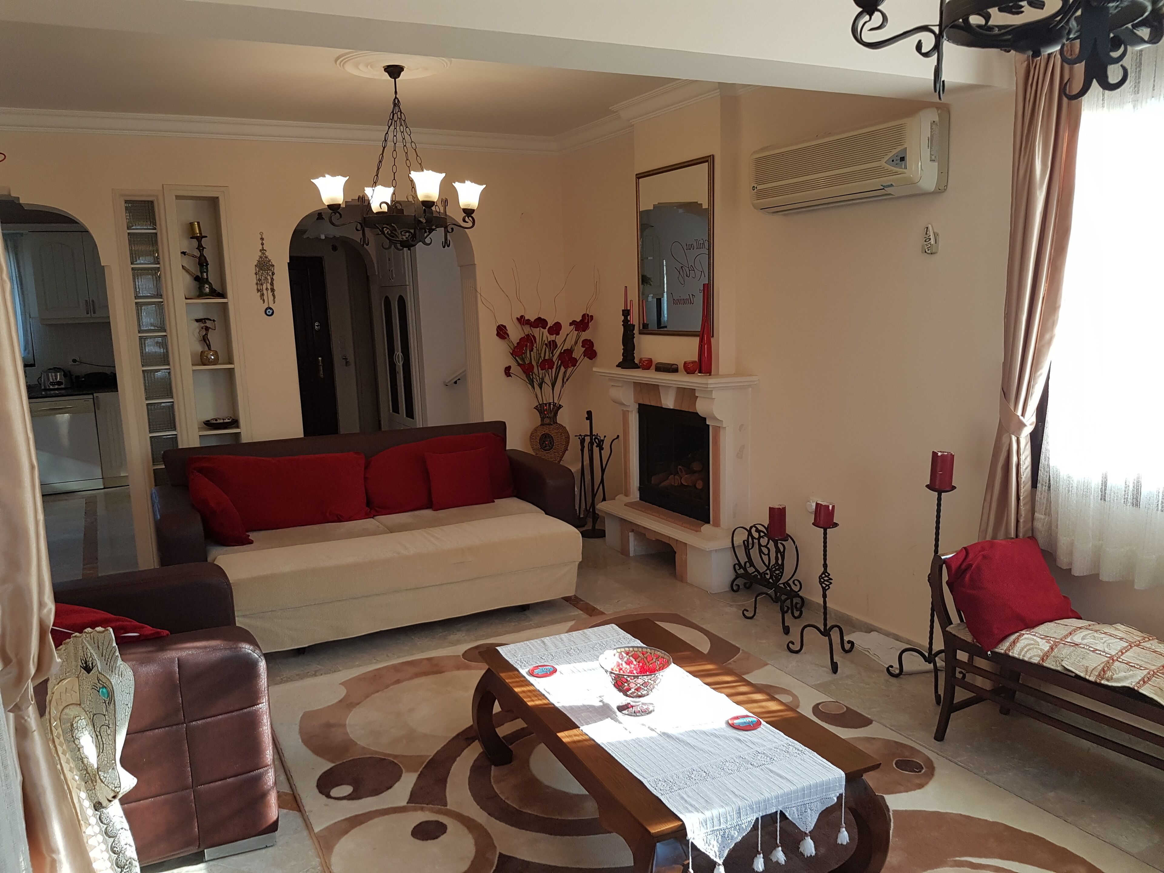 Beautiful 5 Bedroom Villa in Stunning Location