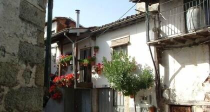 Casas Rurales Francia-Quilamas for 3 people