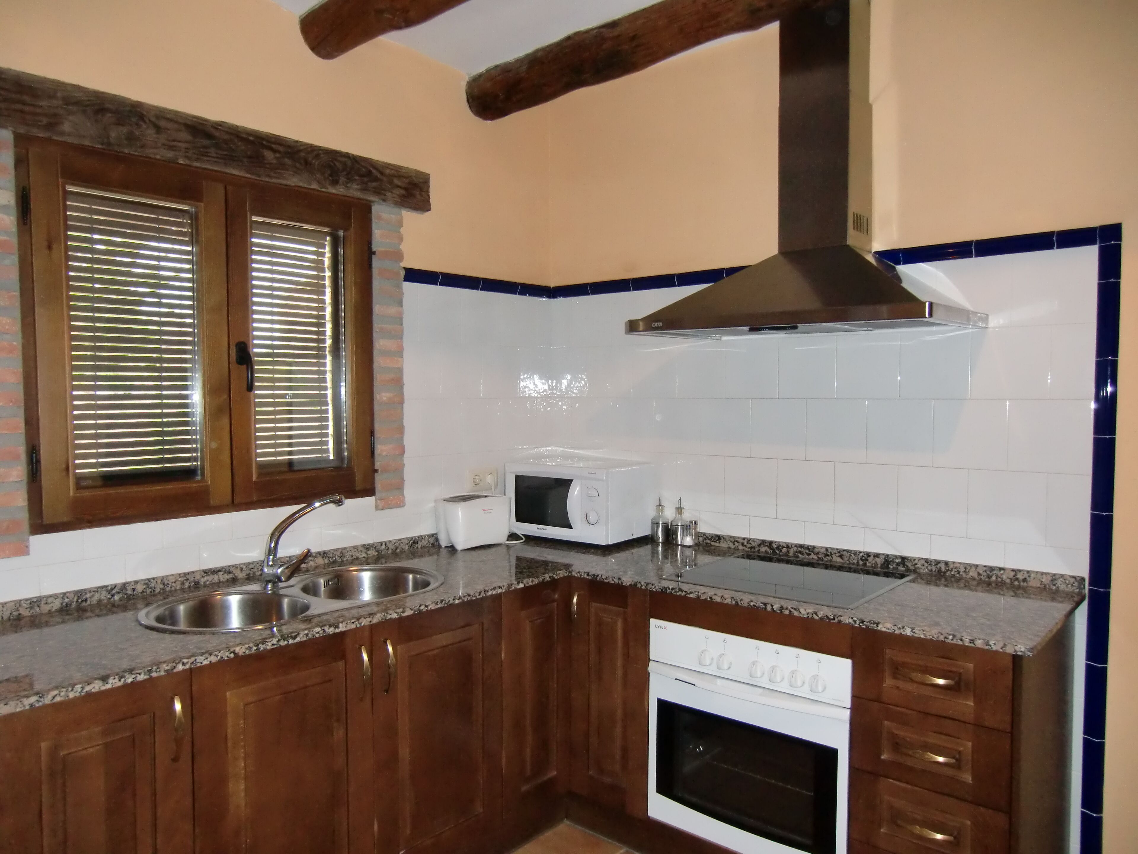 Self catering La Pardina for 6 people