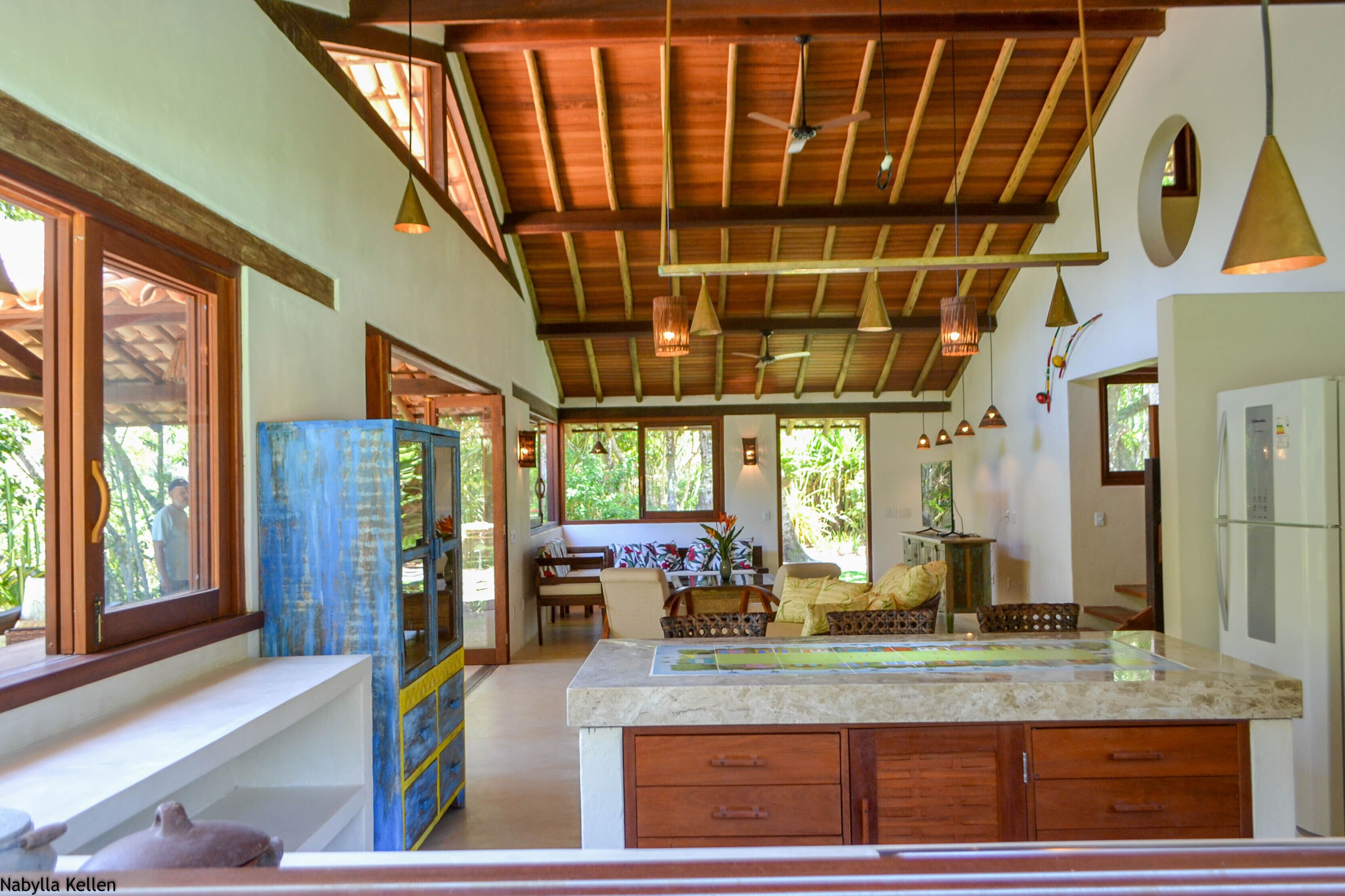 Brazilian Paradise with private cook and cleaning service!