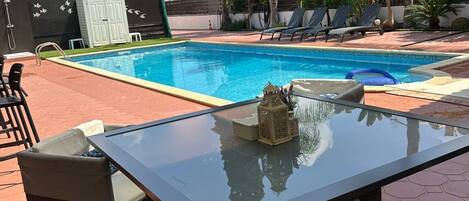 Piscine extérieure
