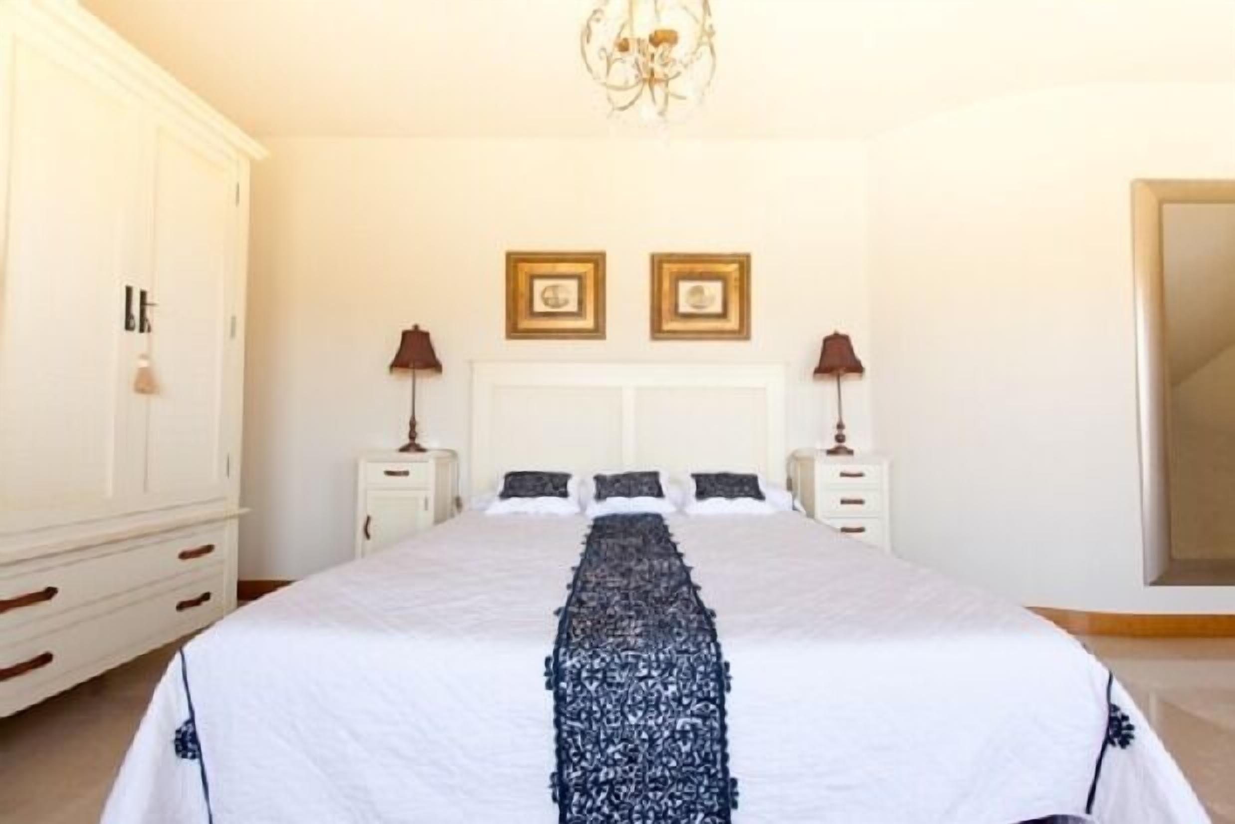 Casa Senda Bardenas for 10 people