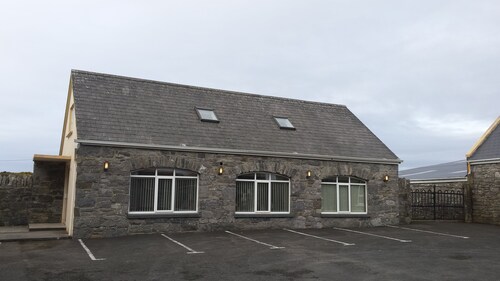 Haus für große Gruppen oder Familien in Doolin