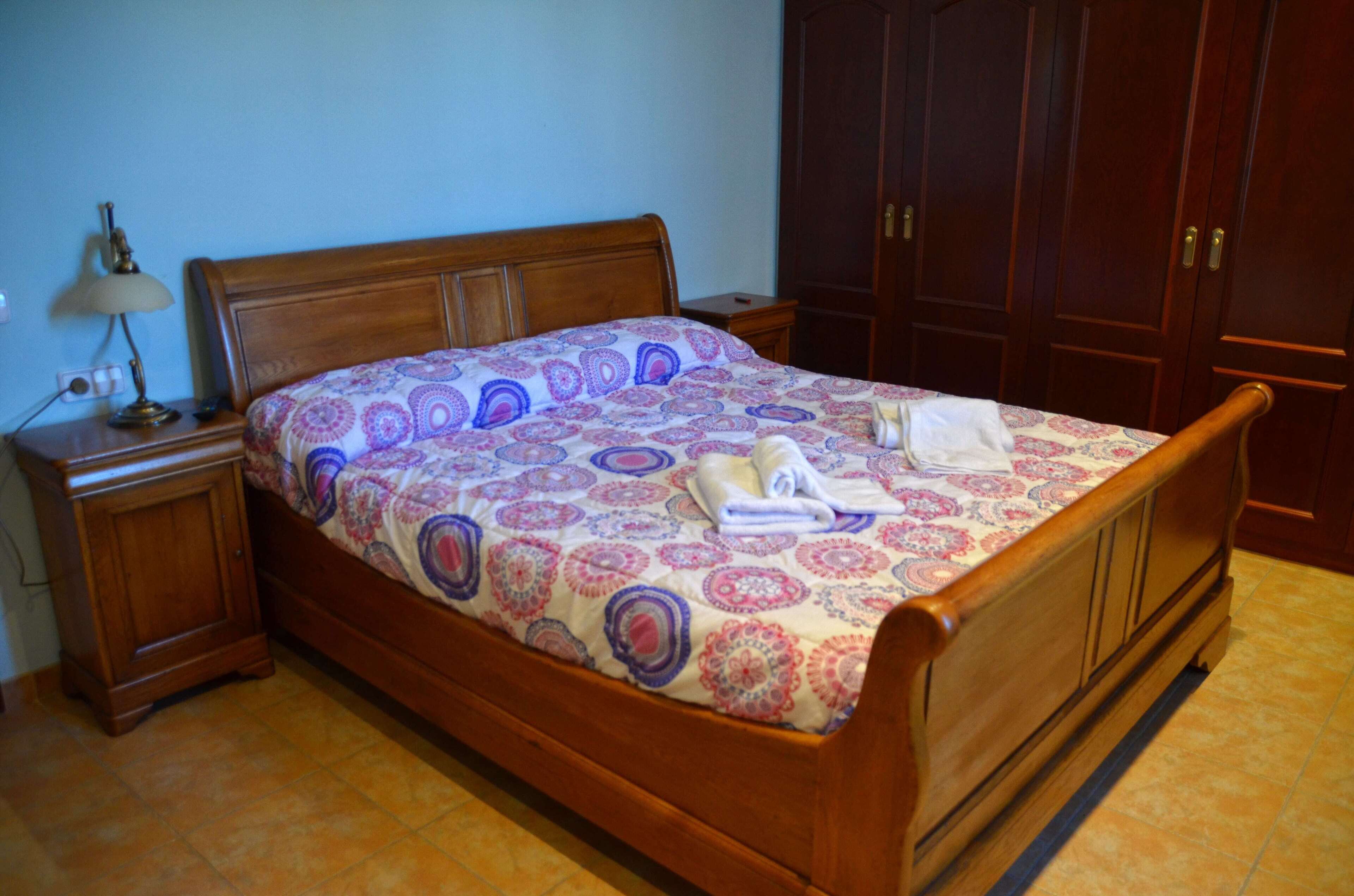 VILLA CASA LORENZANA WITH SWIMMING POOL AND LARGE GARDEN