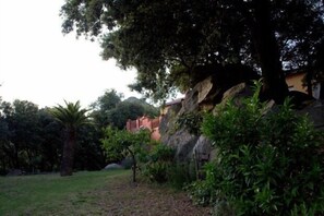 Enceinte de lâhĂ©bergement