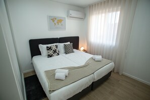 2 bedrooms, iron/ironing board, free WiFi, bed sheets - Camões 691 Design Apt 4 by Porto City Hosts (Porto)