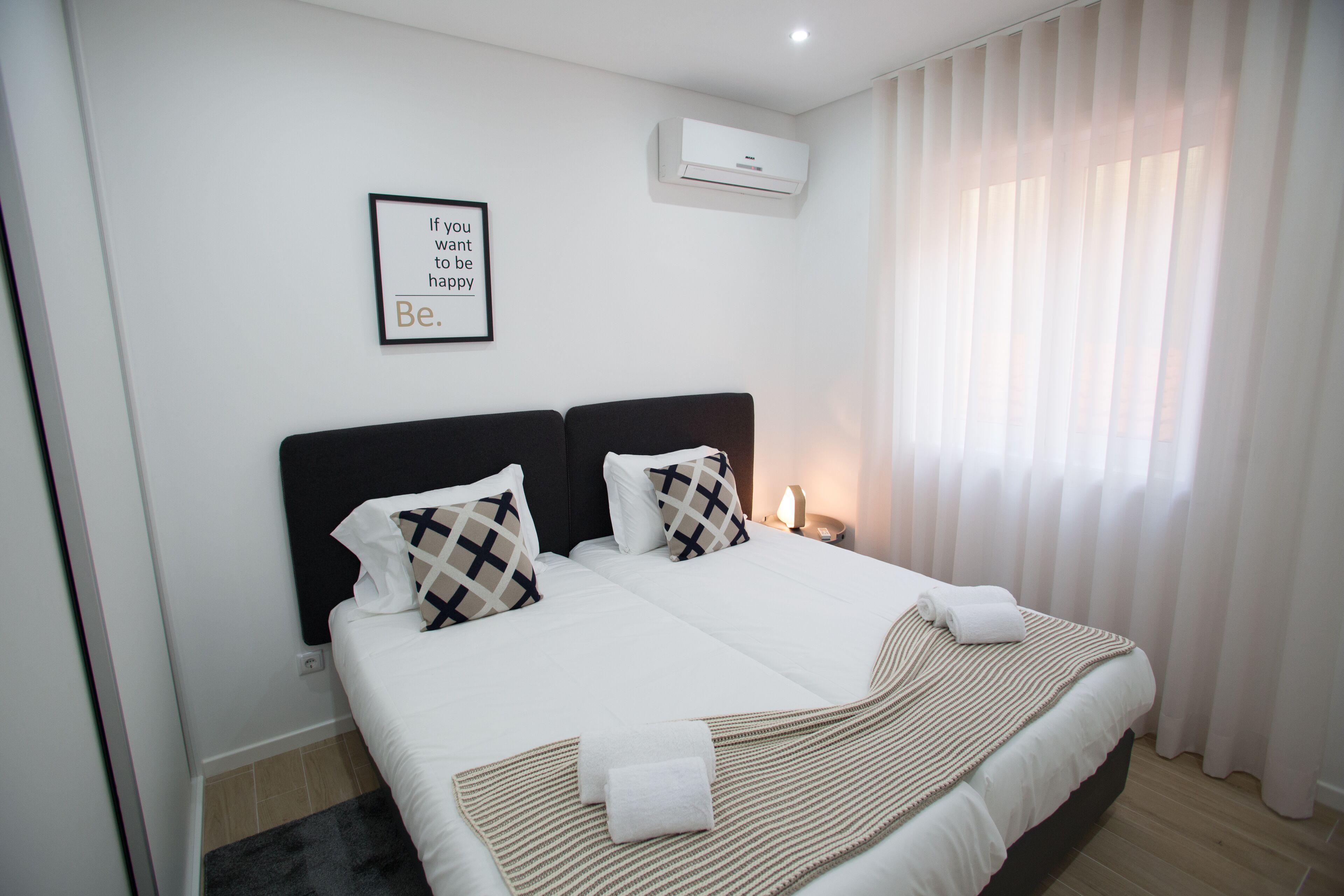 2 soverom, internettilgang og sengetøy