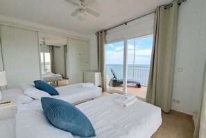 2 室のベッドルーム、セーフティボックス (室内)、アイロン / アイロン台、WiFi (無料)